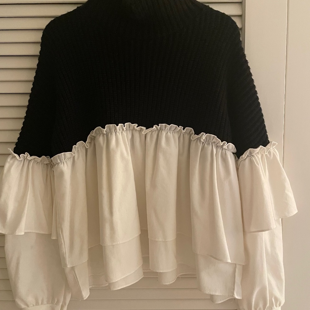 Storets Girly Ruffle Sweater